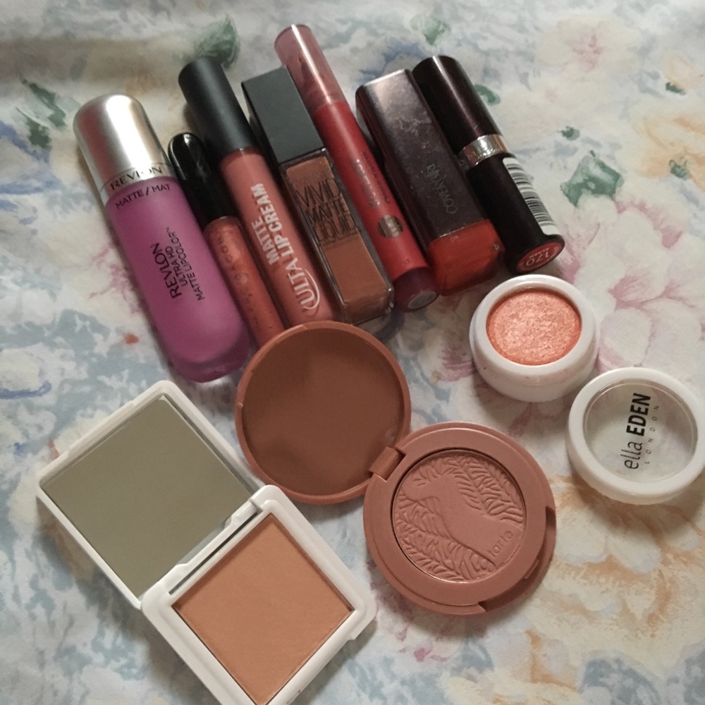 Makeup Bundle!!!